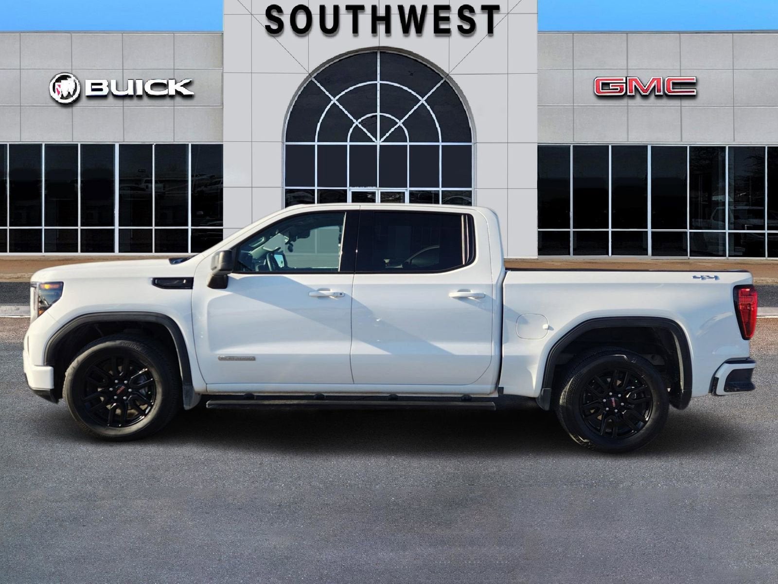 2024 GMC Sierra 1500 Elevation