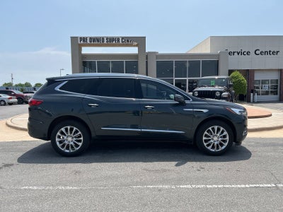 2021 Buick Enclave Essence
