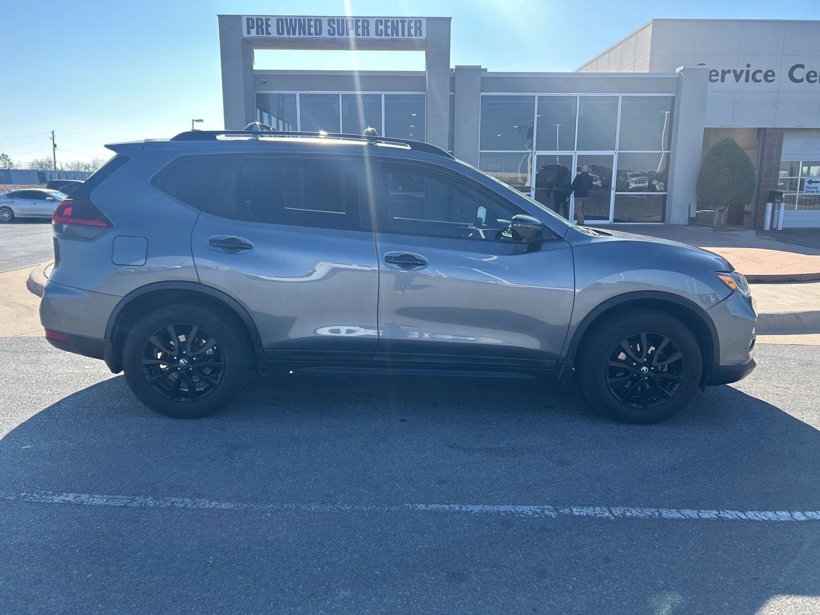 2018 Nissan Rogue SV