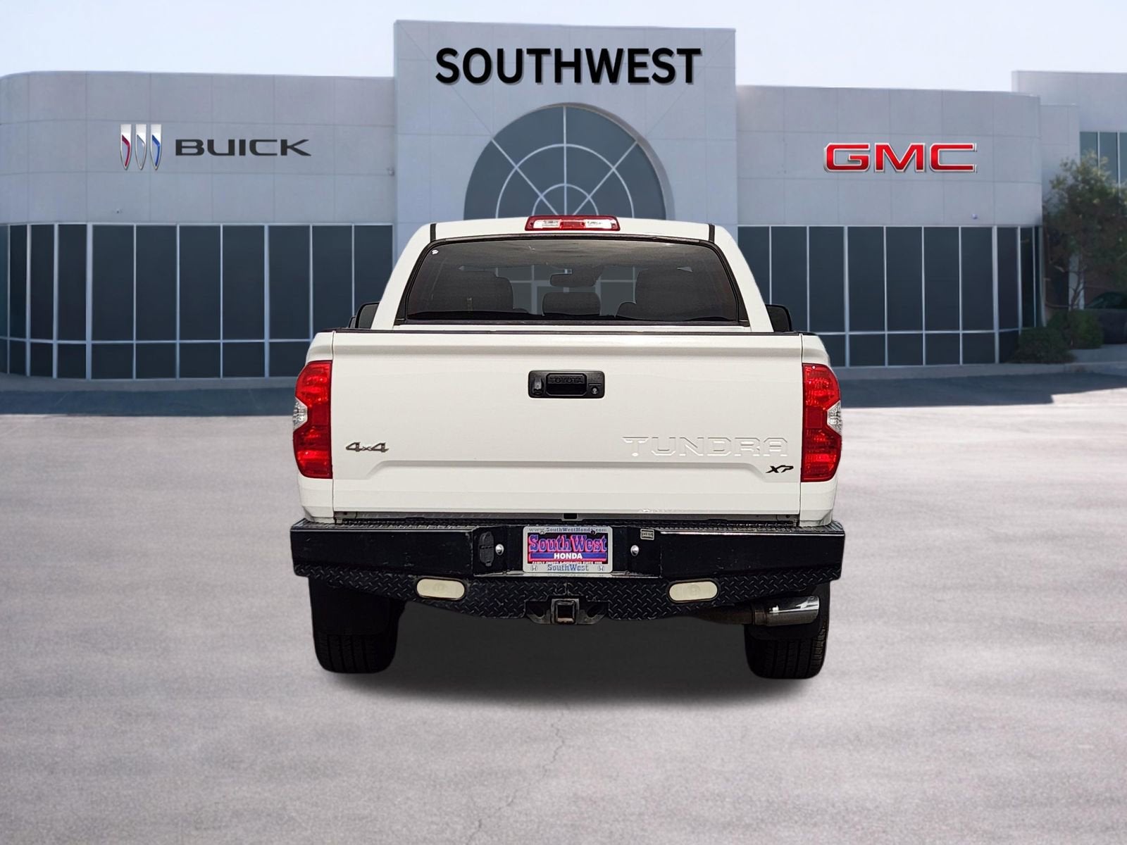 2018 Toyota Tundra 4WD SR5