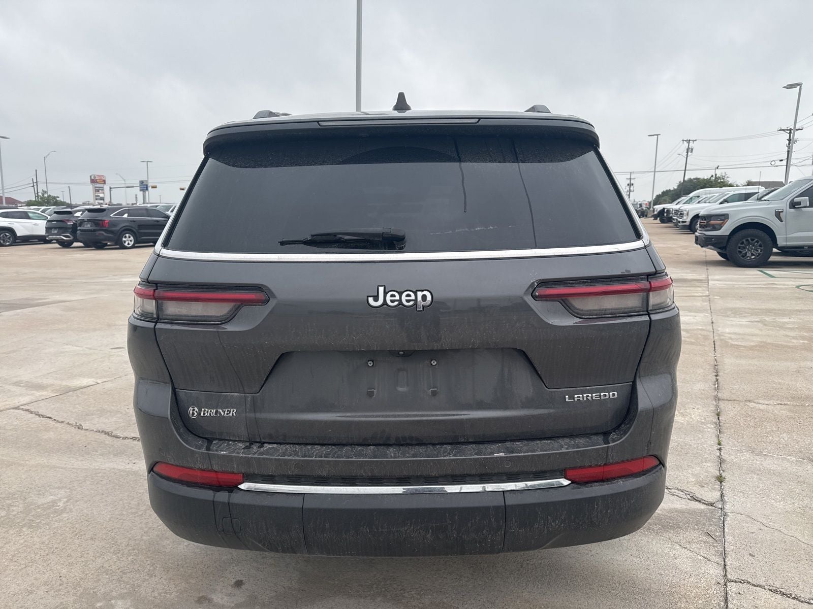 2023 Jeep Grand Cherokee L Laredo