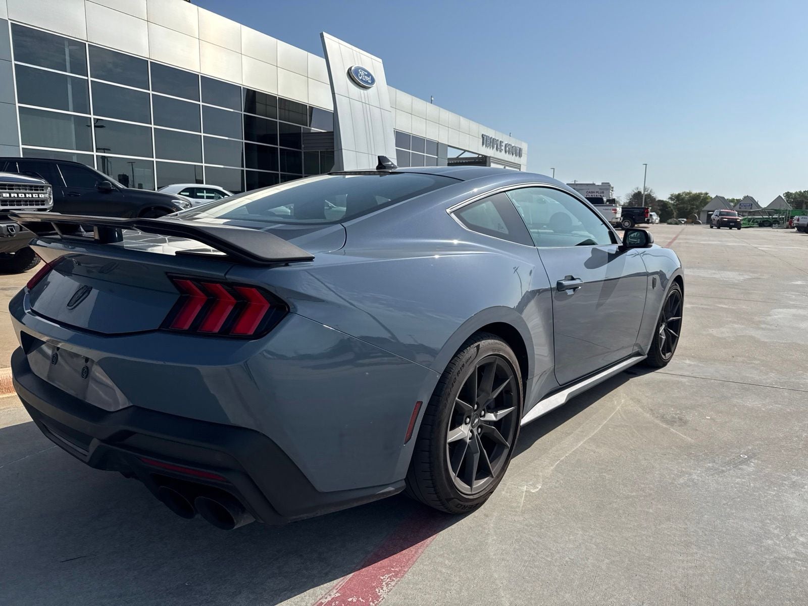 2024 Ford Mustang Dark Horse