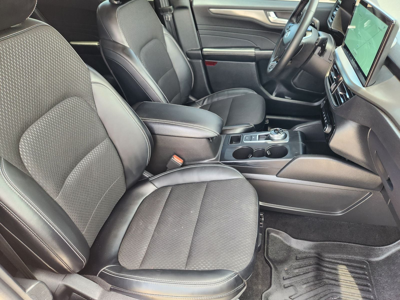 2025 Ford Escape Plug-In Hybrid Base