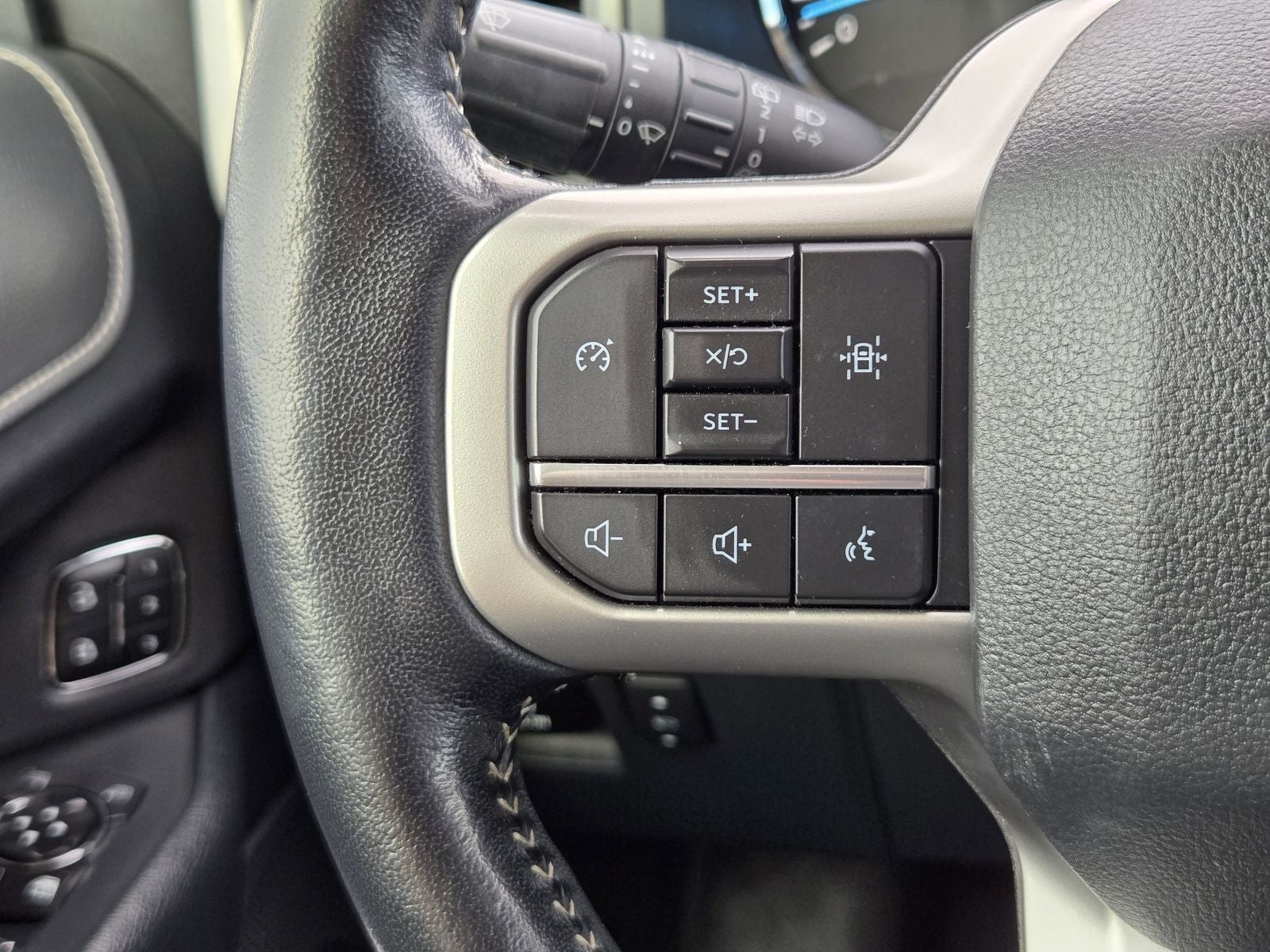 2022 Ford Expedition Max XLT