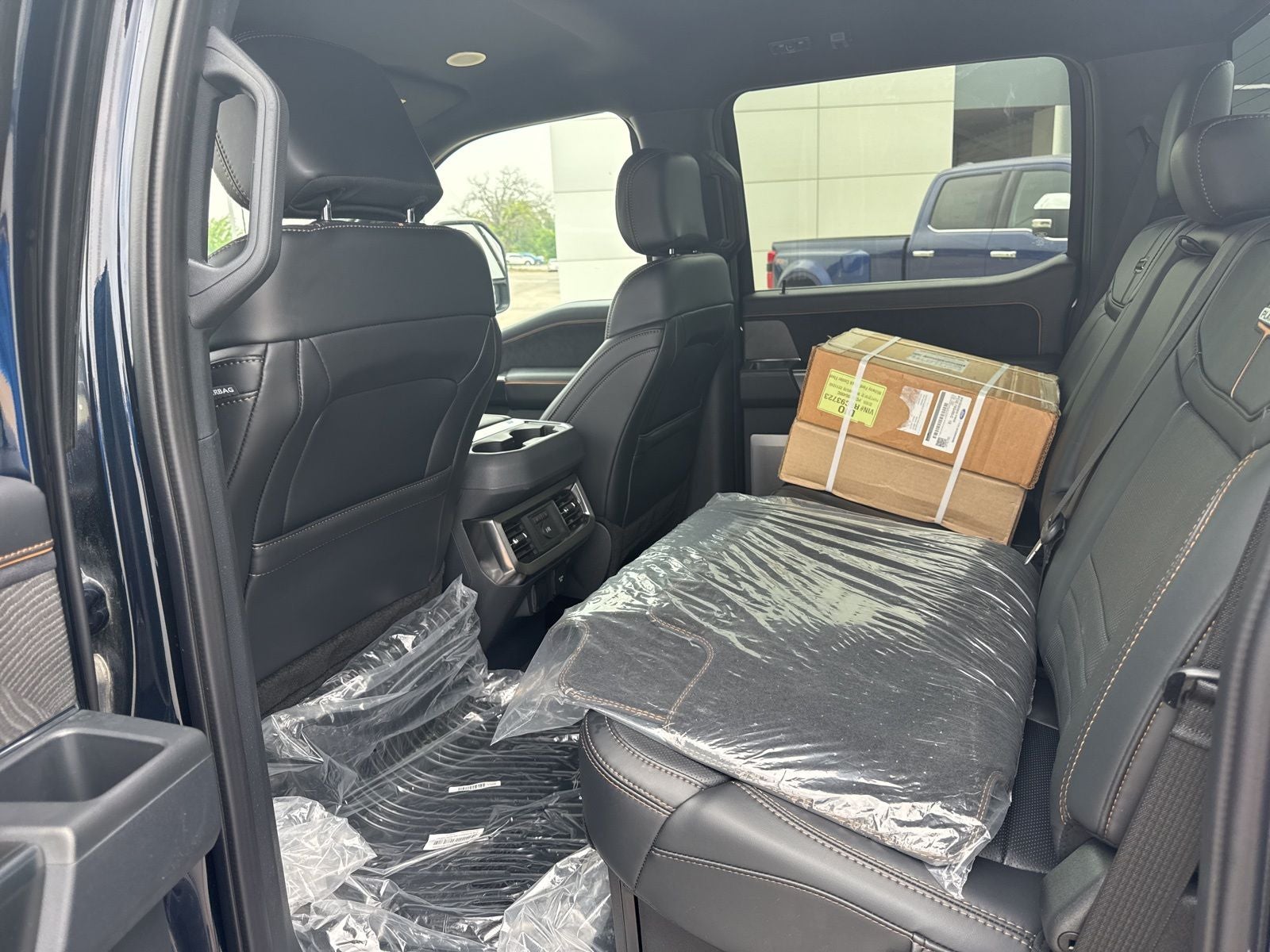 2024 Ford F-350SD Platinum DRW