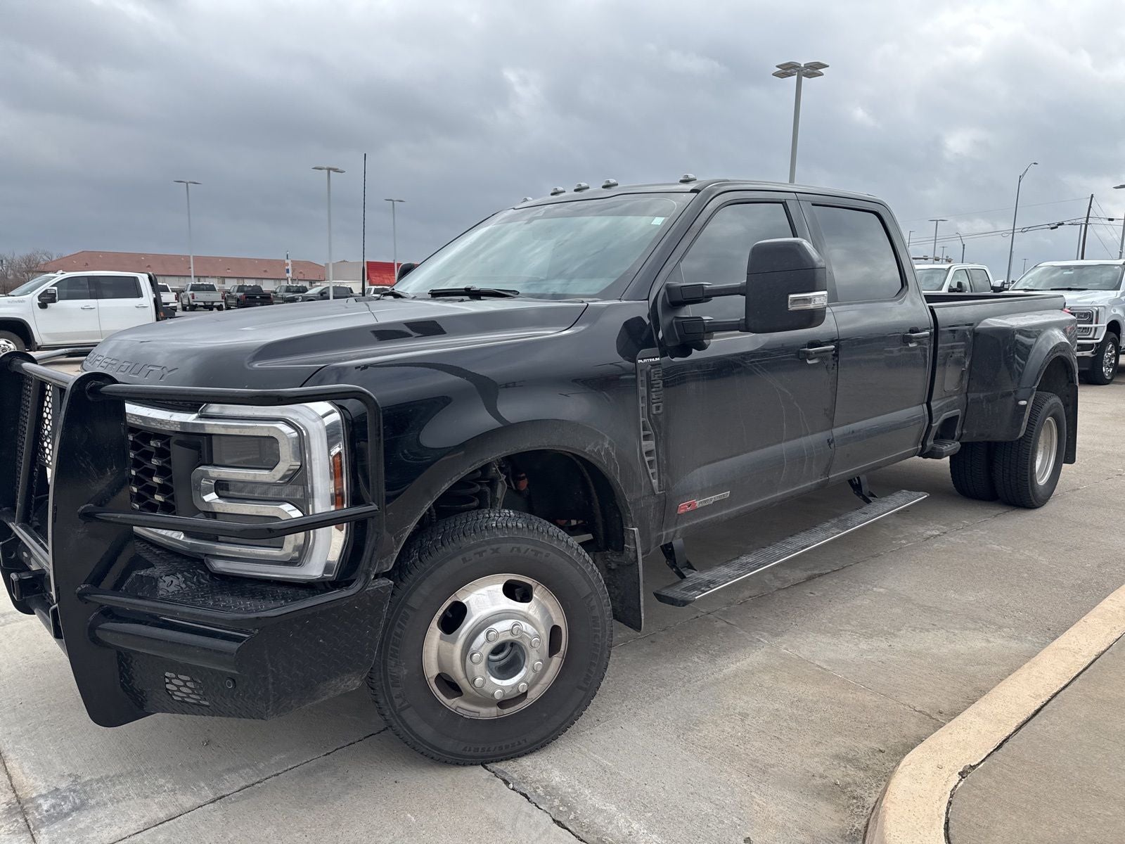 2025 Ford F-350SD Platinum DRW