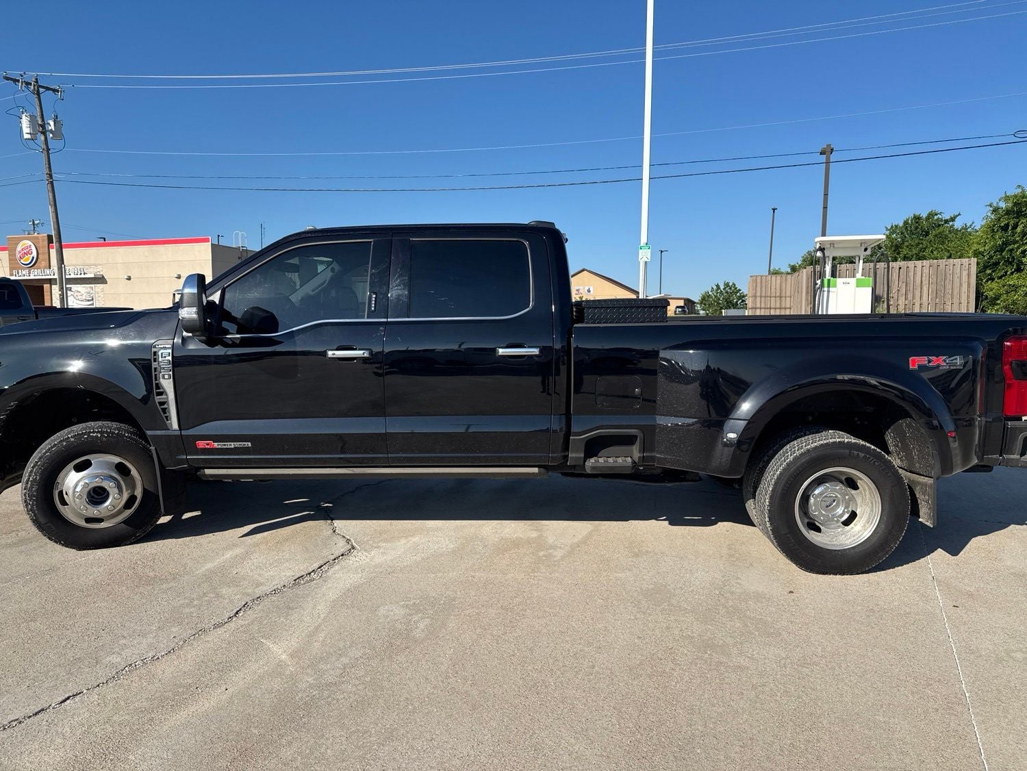 2024 Ford F-350SD Limited DRW