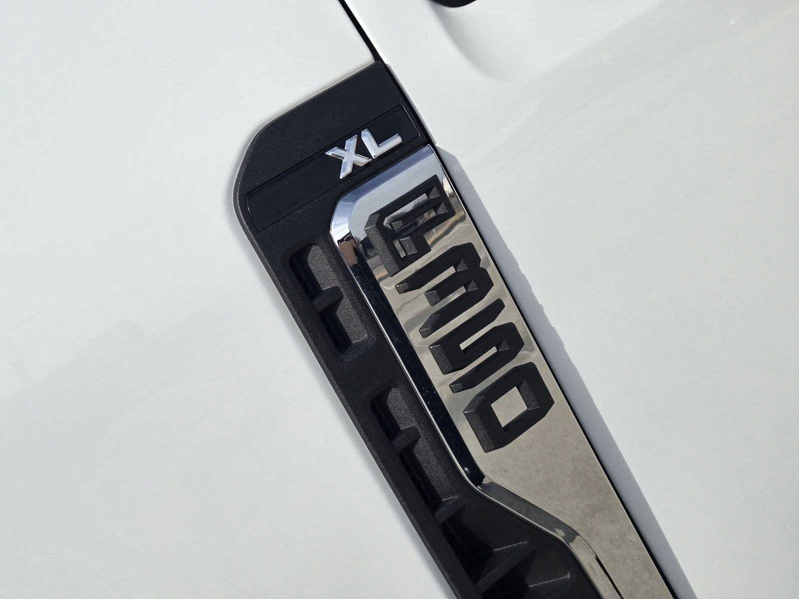 2025 Ford F-350SD XL DRW