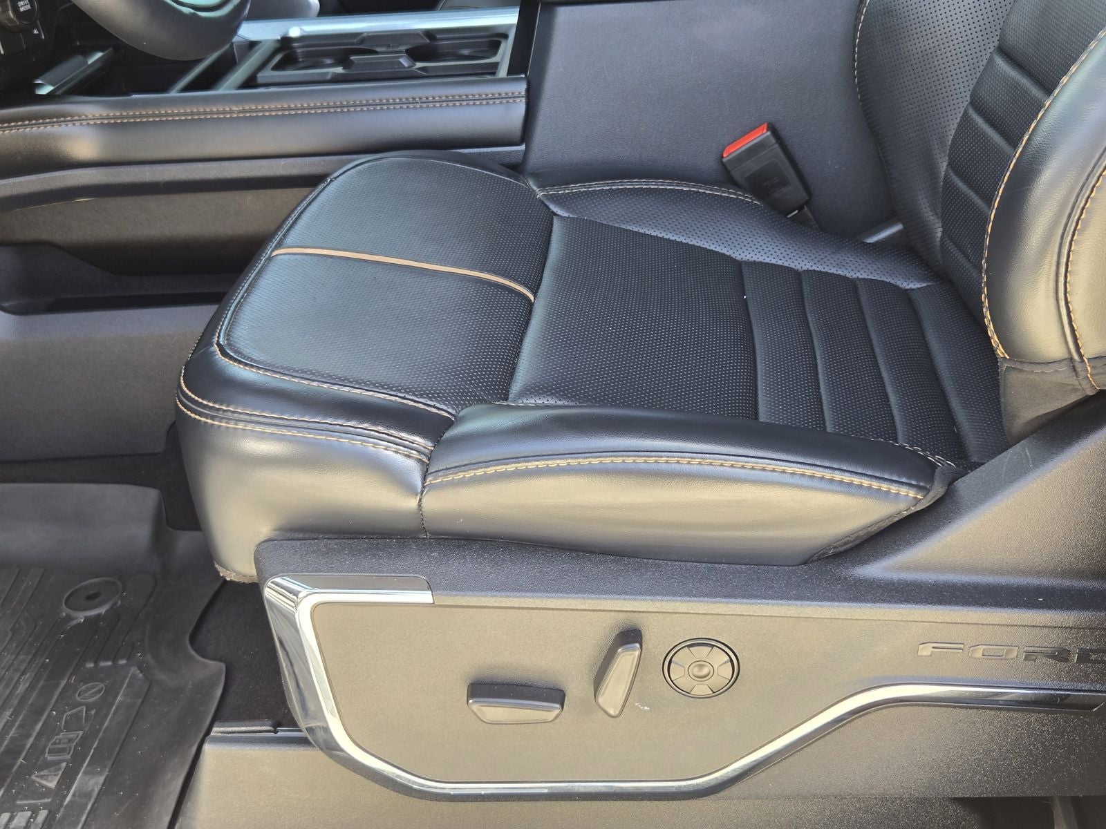 2024 Ford F-350SD Platinum DRW