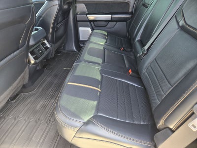 2024 Ford F-350SD Platinum DRW