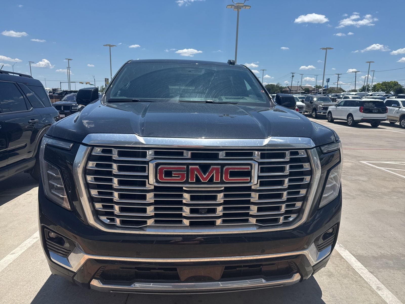 2025 GMC Yukon Denali