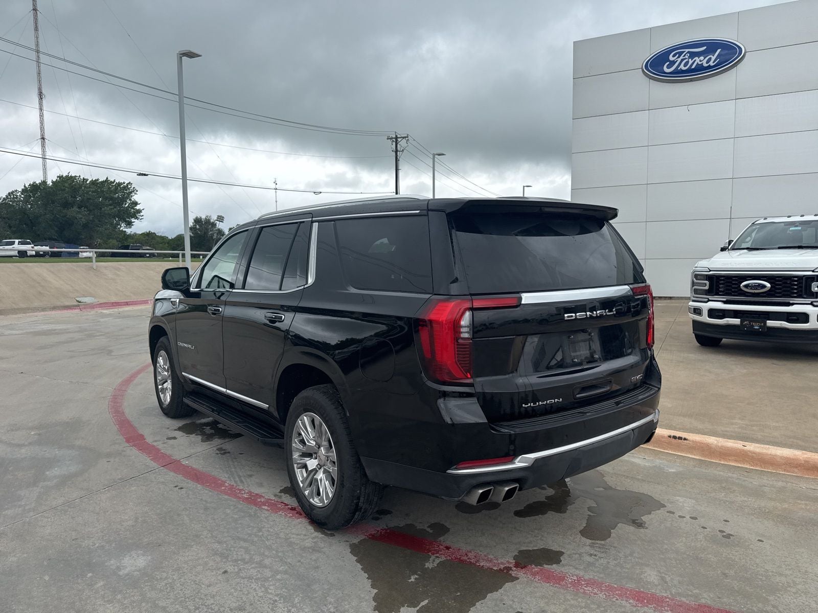 2025 GMC Yukon Denali