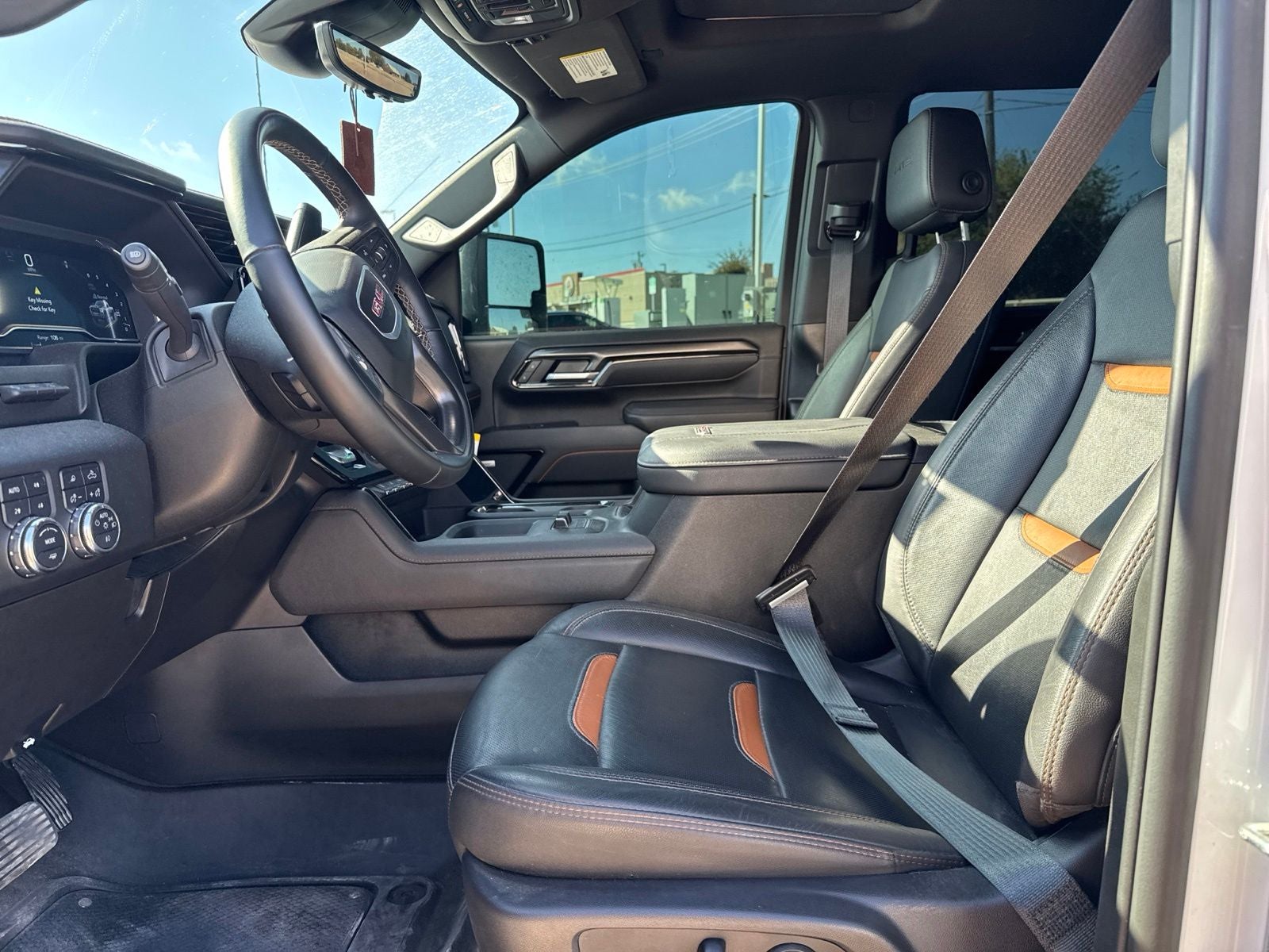 2025 GMC Sierra 2500HD AT4