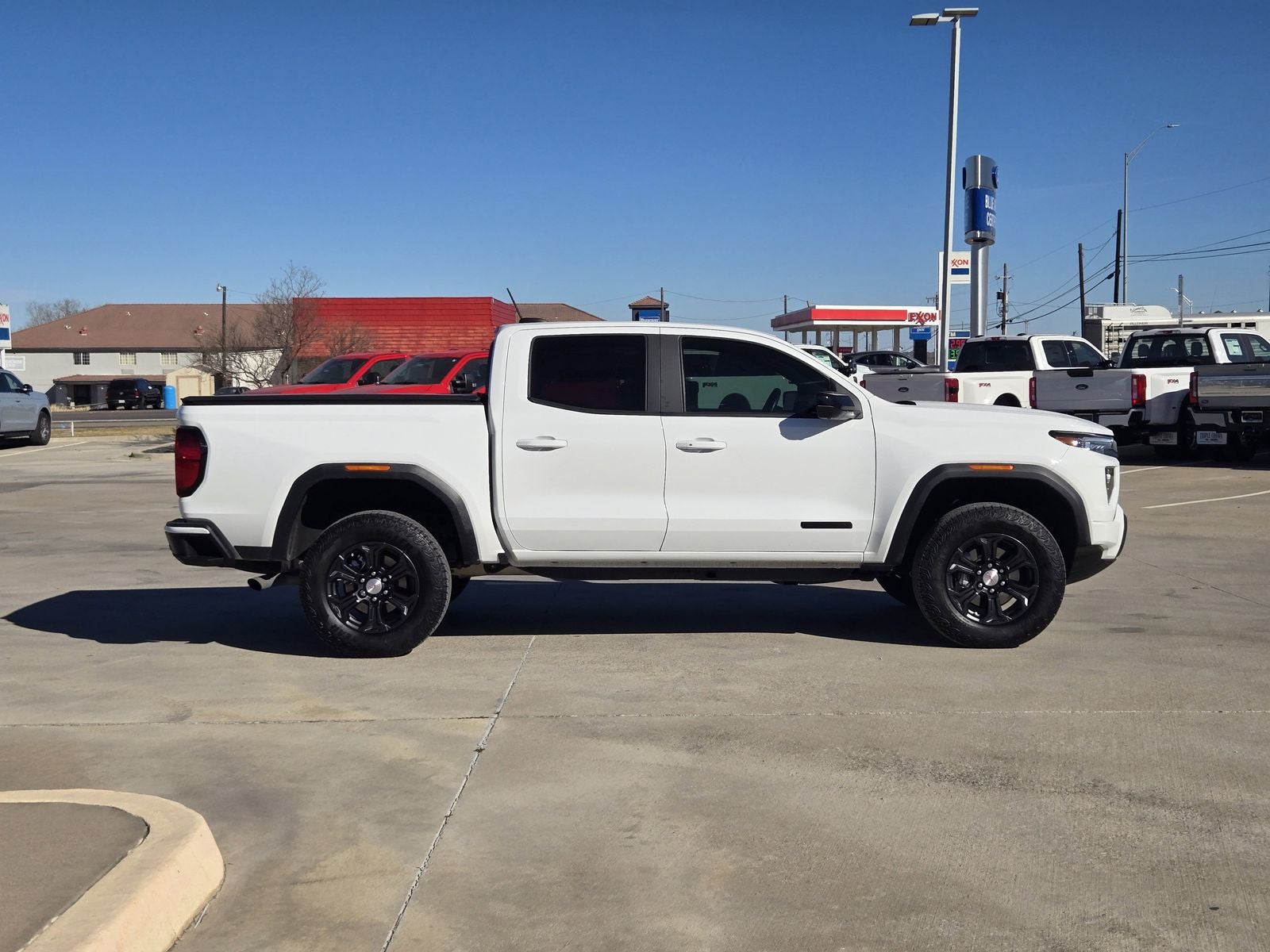 2024 GMC Canyon Elevation