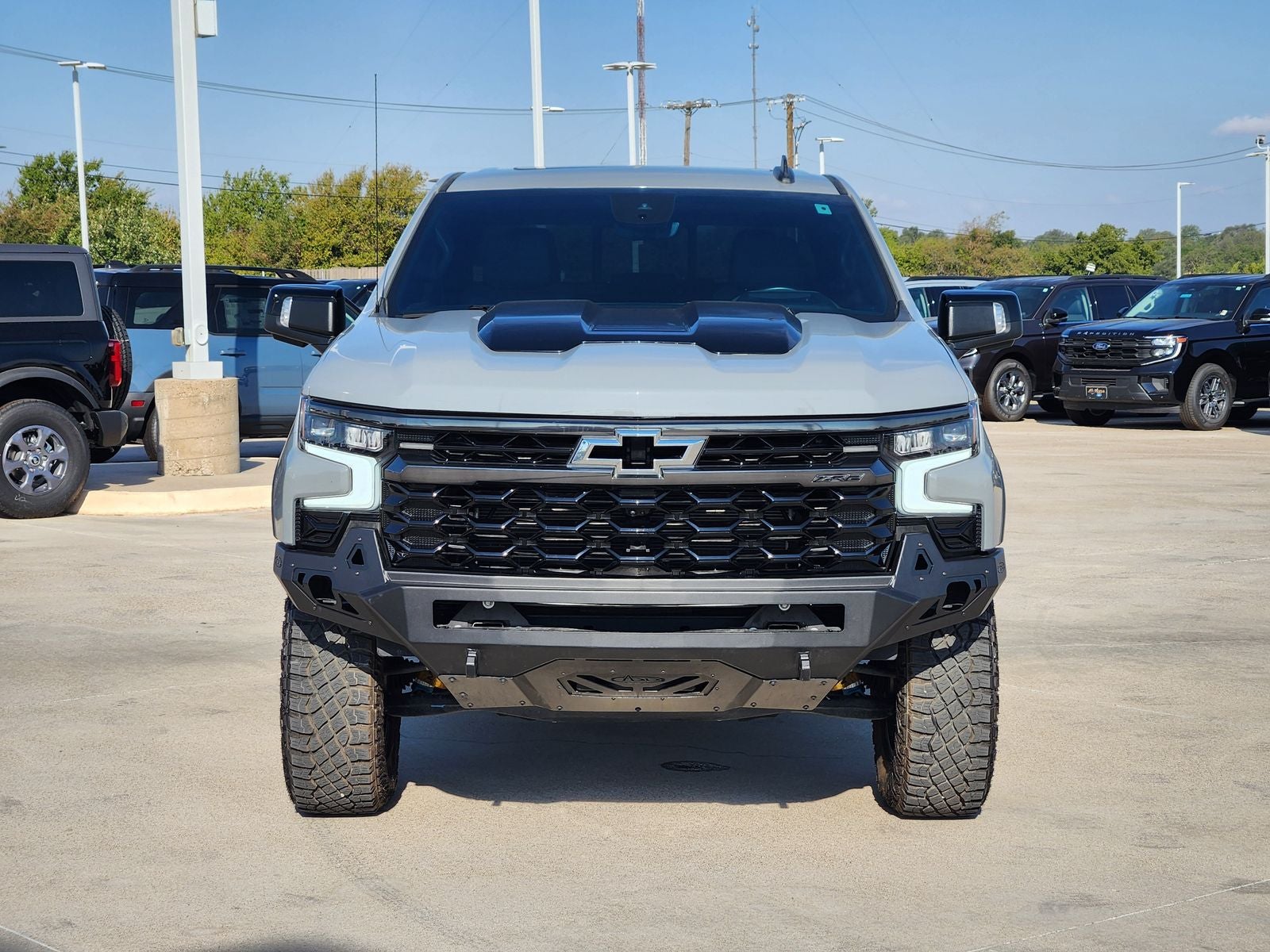 2025 Chevrolet Silverado 1500 ZR2