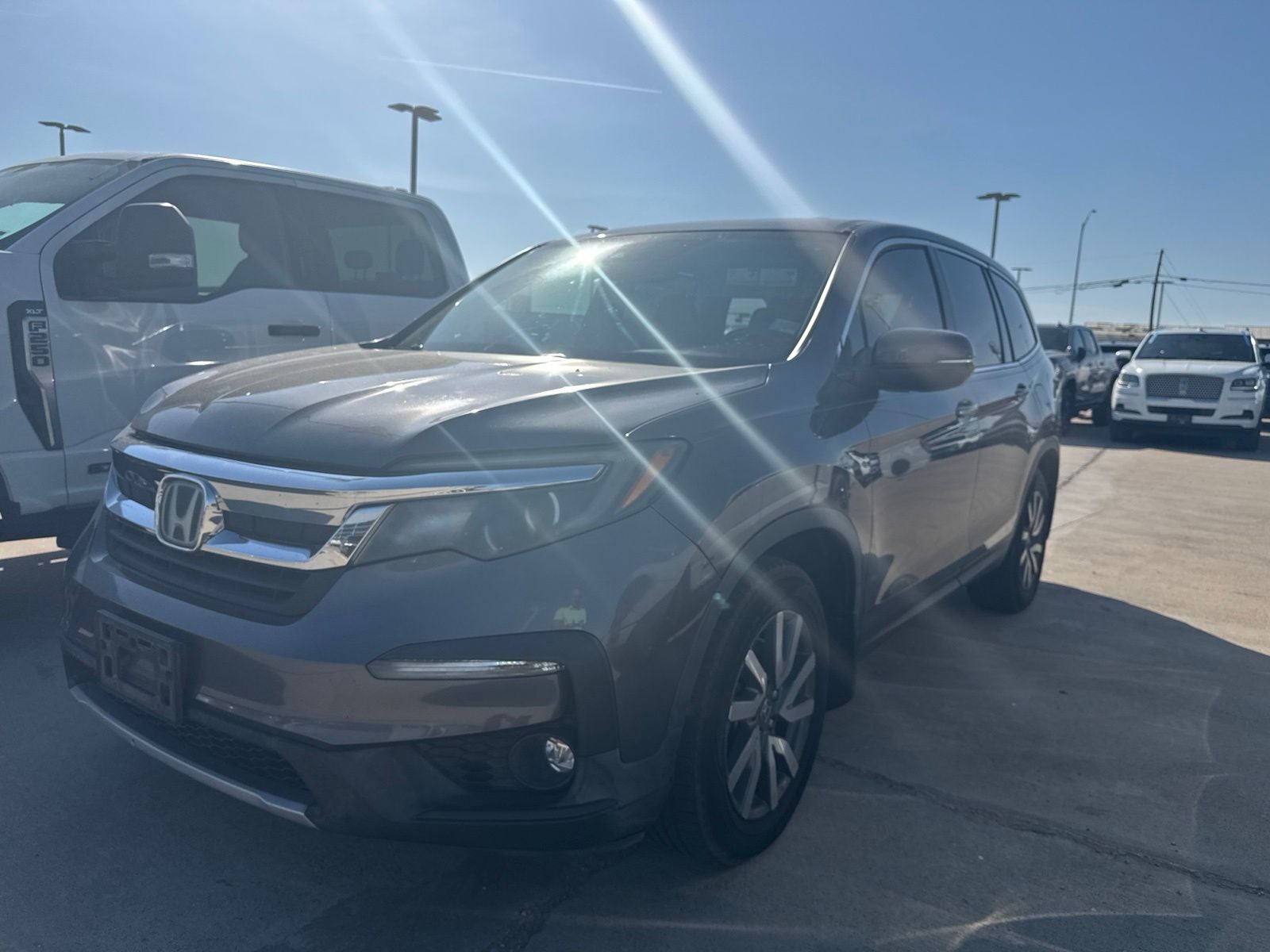 2019 Honda Pilot EX-L w/Navigation and Rear Entertainment System