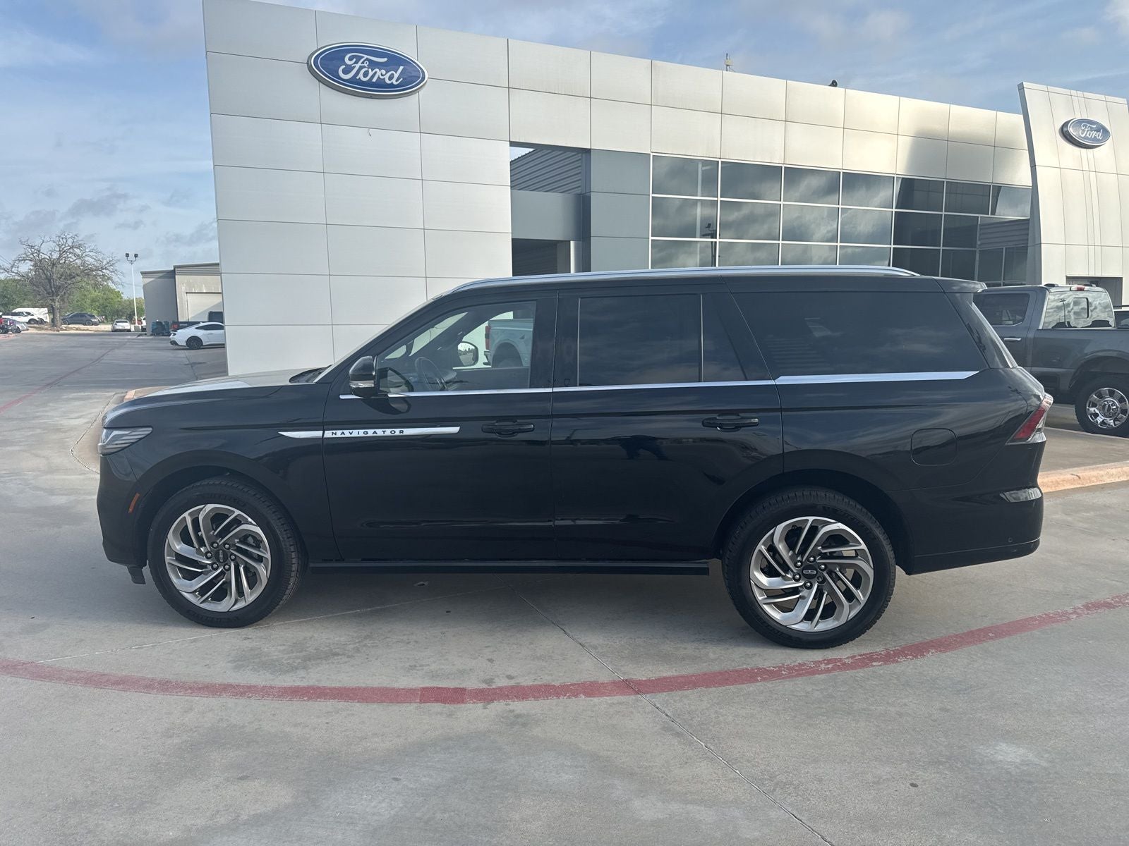 2025 Lincoln Navigator Reserve