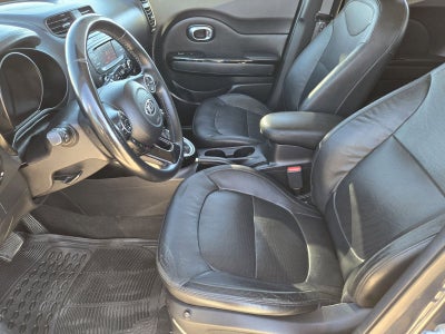 2016 Kia Soul Exclaim