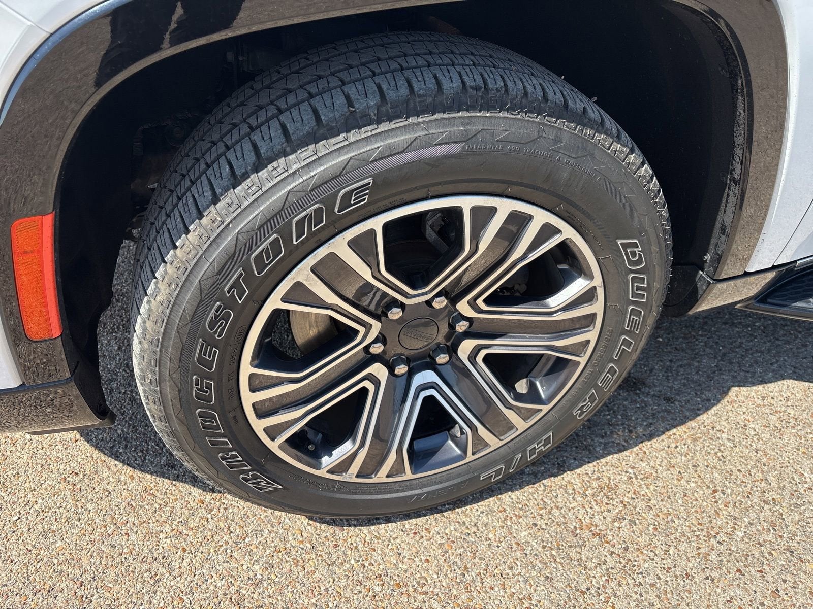 2023 Jeep Wagoneer L Series II