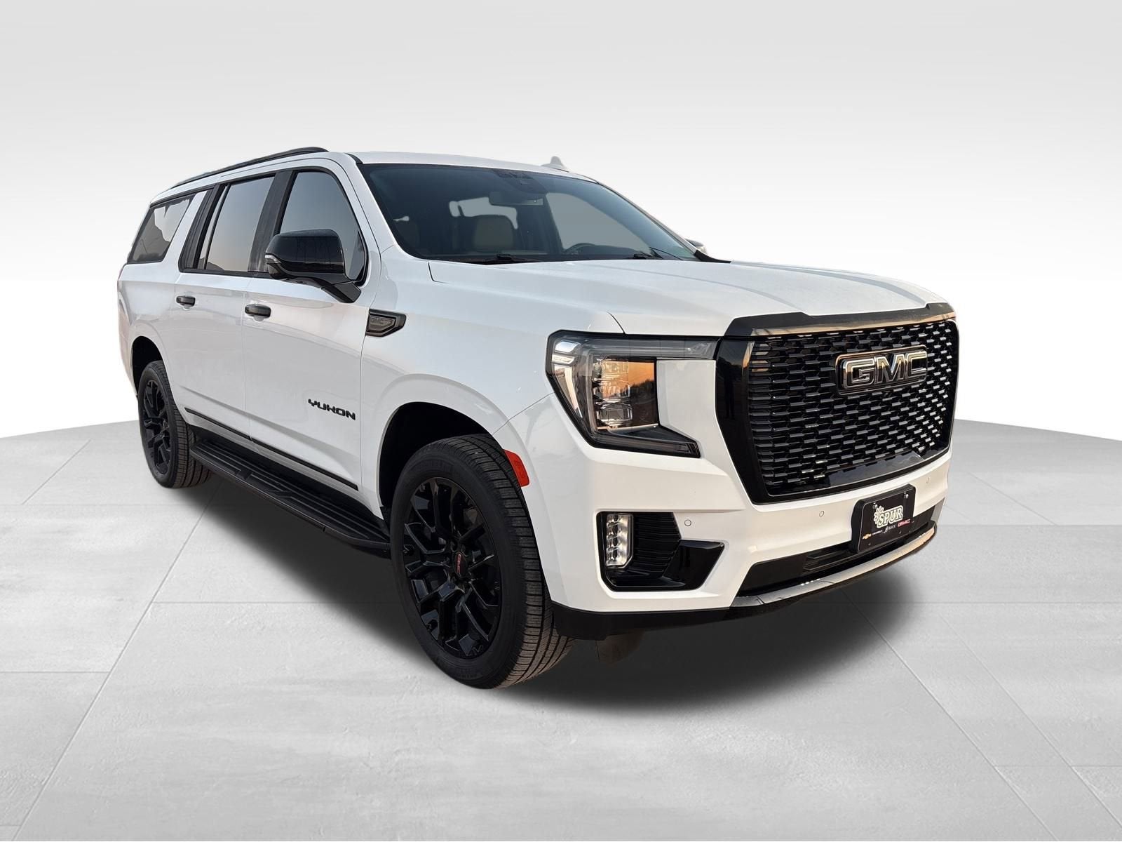 2023 GMC Yukon XL SLT