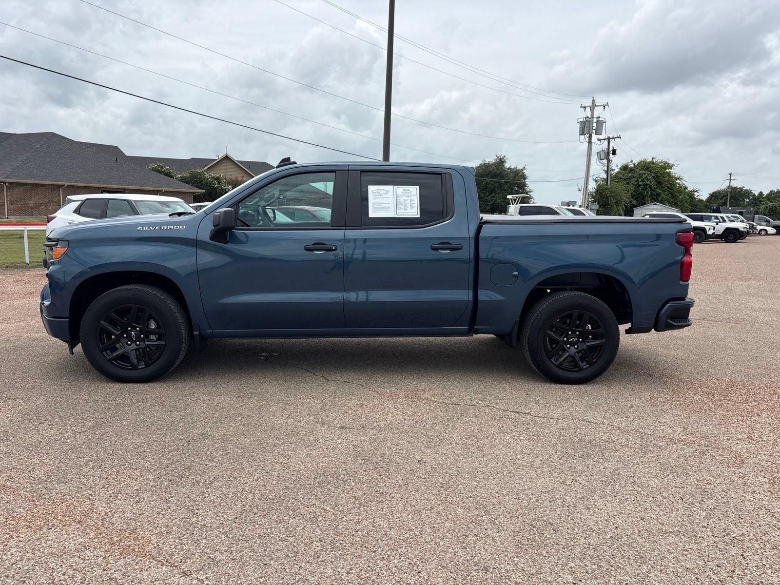 2024 Chevrolet Silverado 1500 Custom
