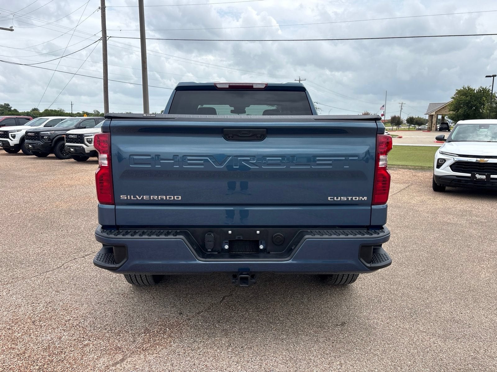 2024 Chevrolet Silverado 1500 Custom