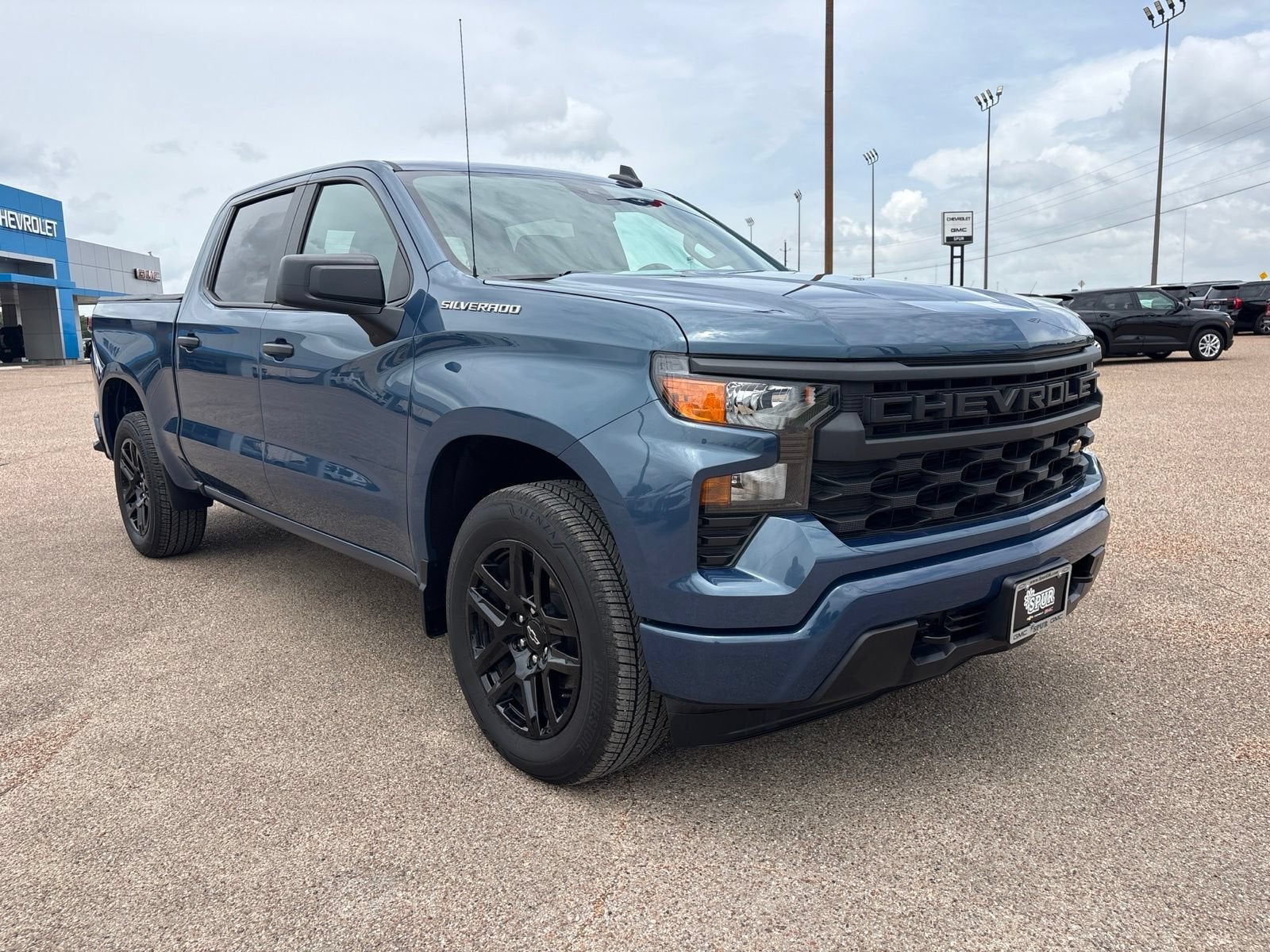 2024 Chevrolet Silverado 1500 Custom