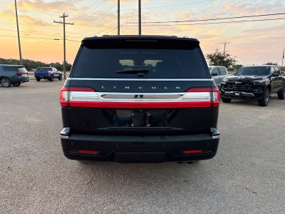2021 Lincoln Navegador Reserve