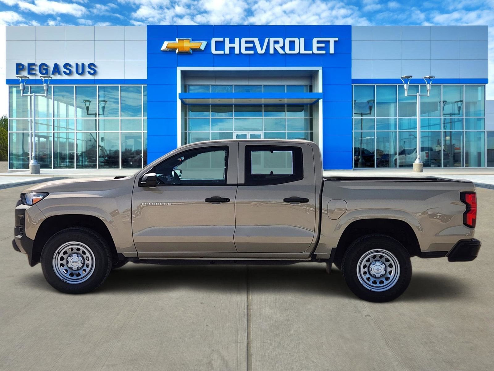 2024 Chevrolet Colorado WT