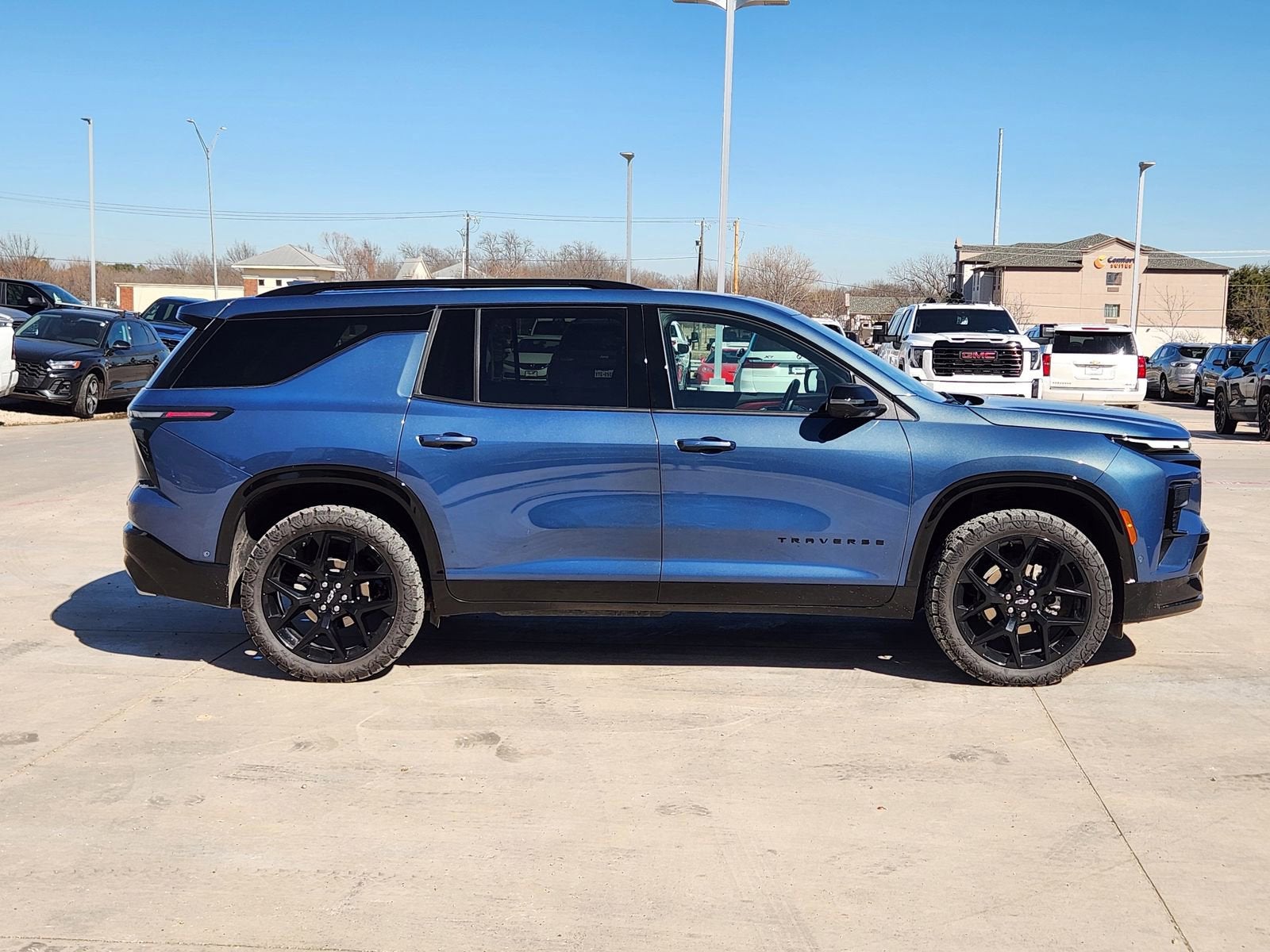2024 Chevrolet Traverse RS
