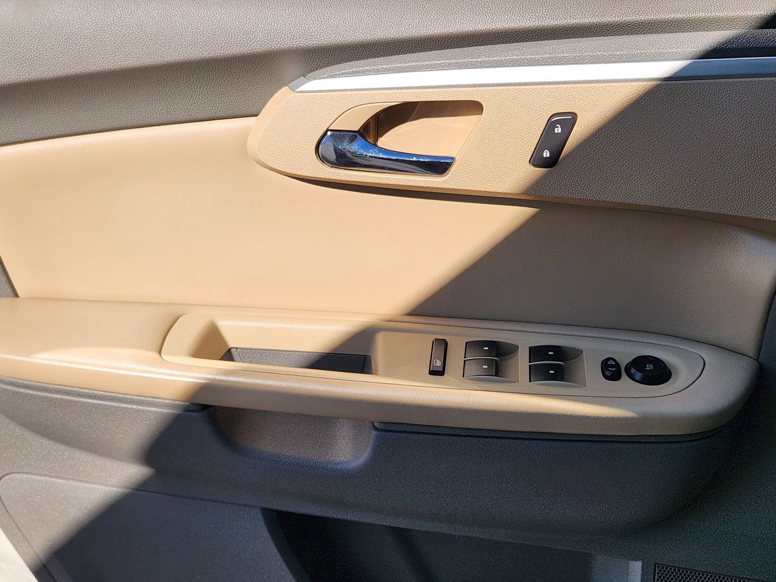 2012 Chevrolet Traverse LT w/2LT