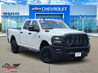 2025 RAM 2500 Tradesman Crew Cab 4x4 6'4" Box