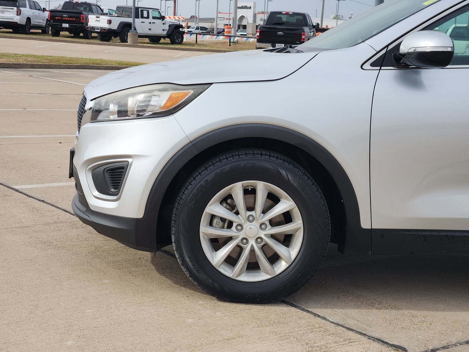 2017 Kia Sorento 3.3L LX