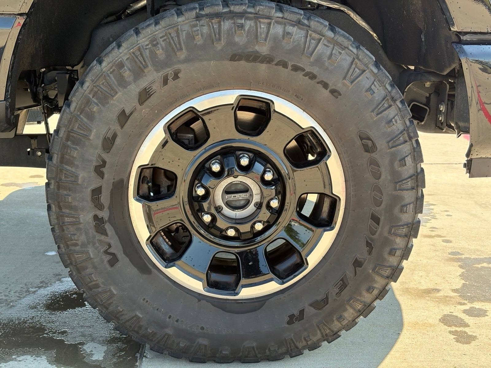 2025 Ford F-250 Platinum