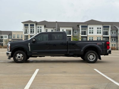 2023 Ford F-350 LARIAT