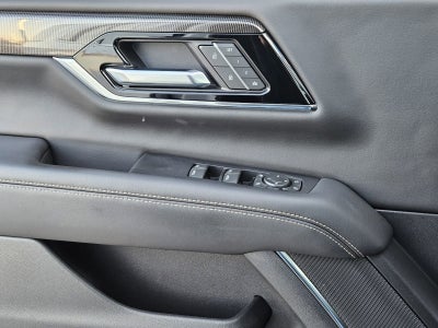 2025 GMC Yukon Elevation