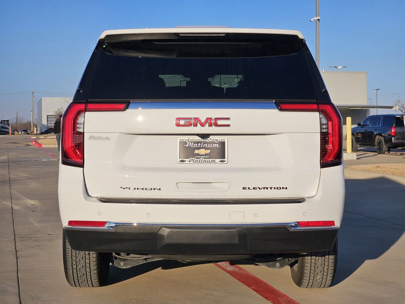 2025 GMC Yukon Elevation