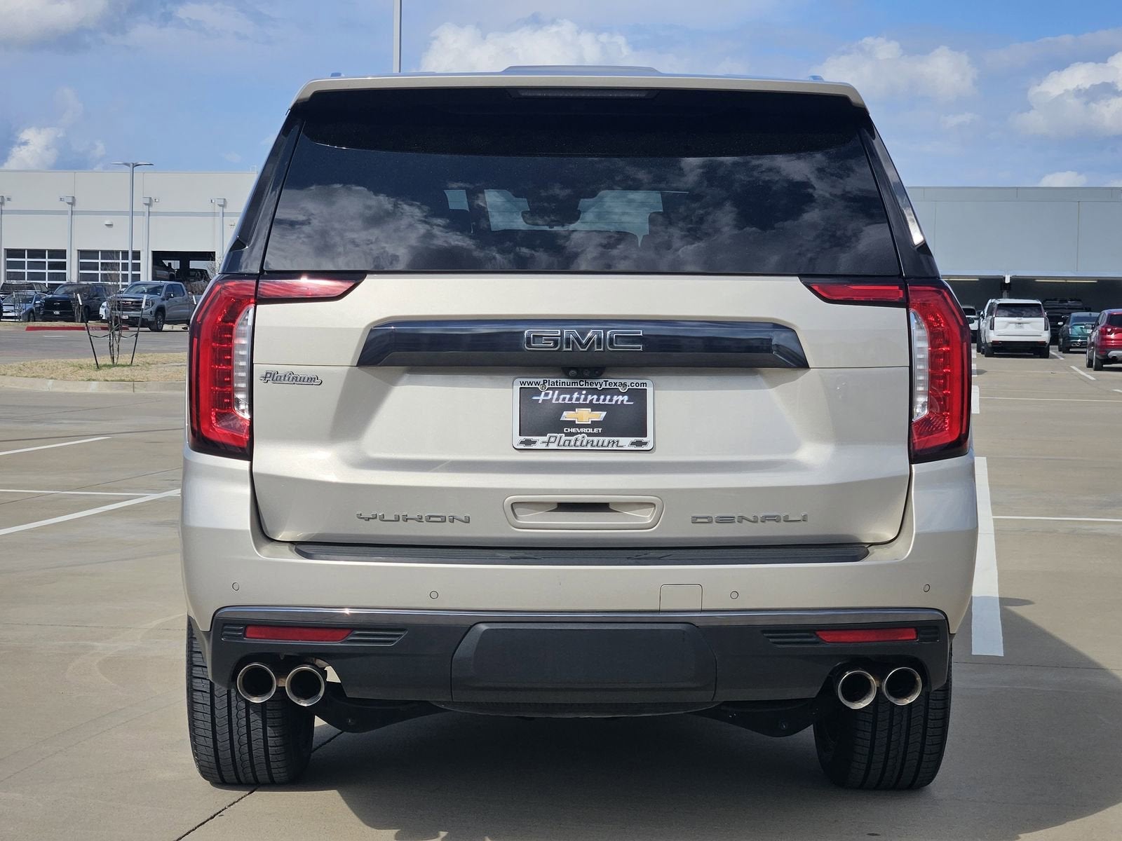 2023 GMC Yukon Denali Ultimate
