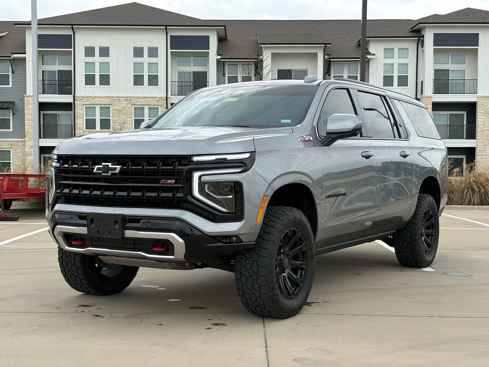 2025 Chevrolet Suburban Z71