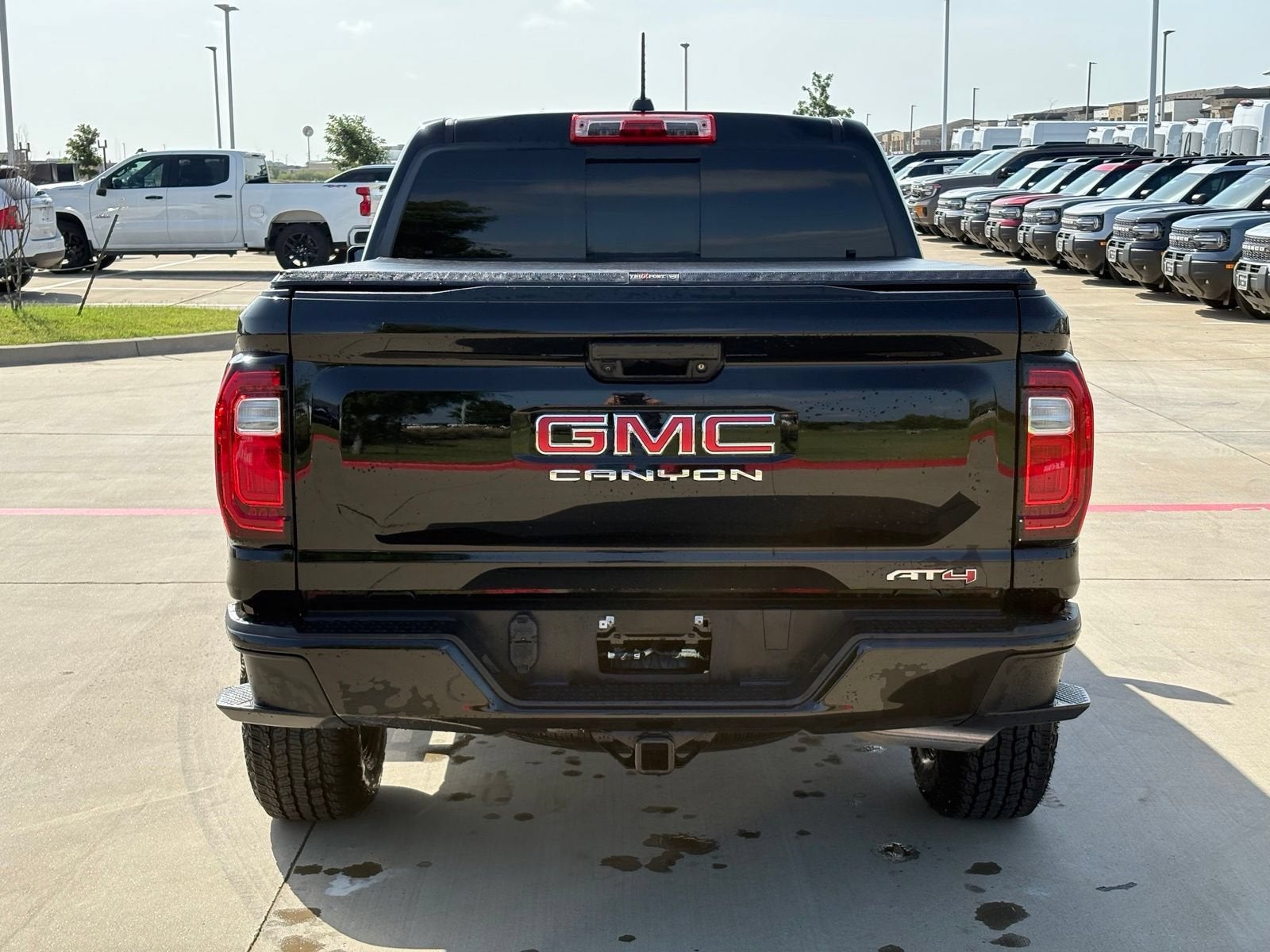 2023 GMC Canyon AT4