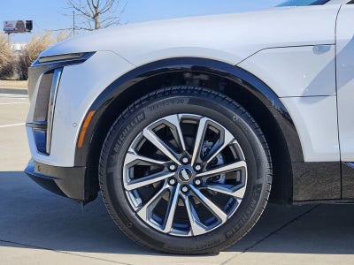 2024 Cadillac LYRIQ Sport 2