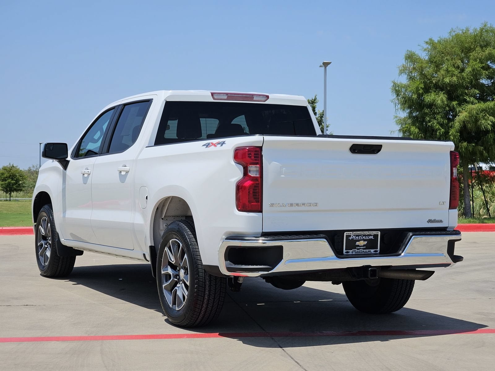 2023 Chevrolet Silverado 1500 LT (2FL)