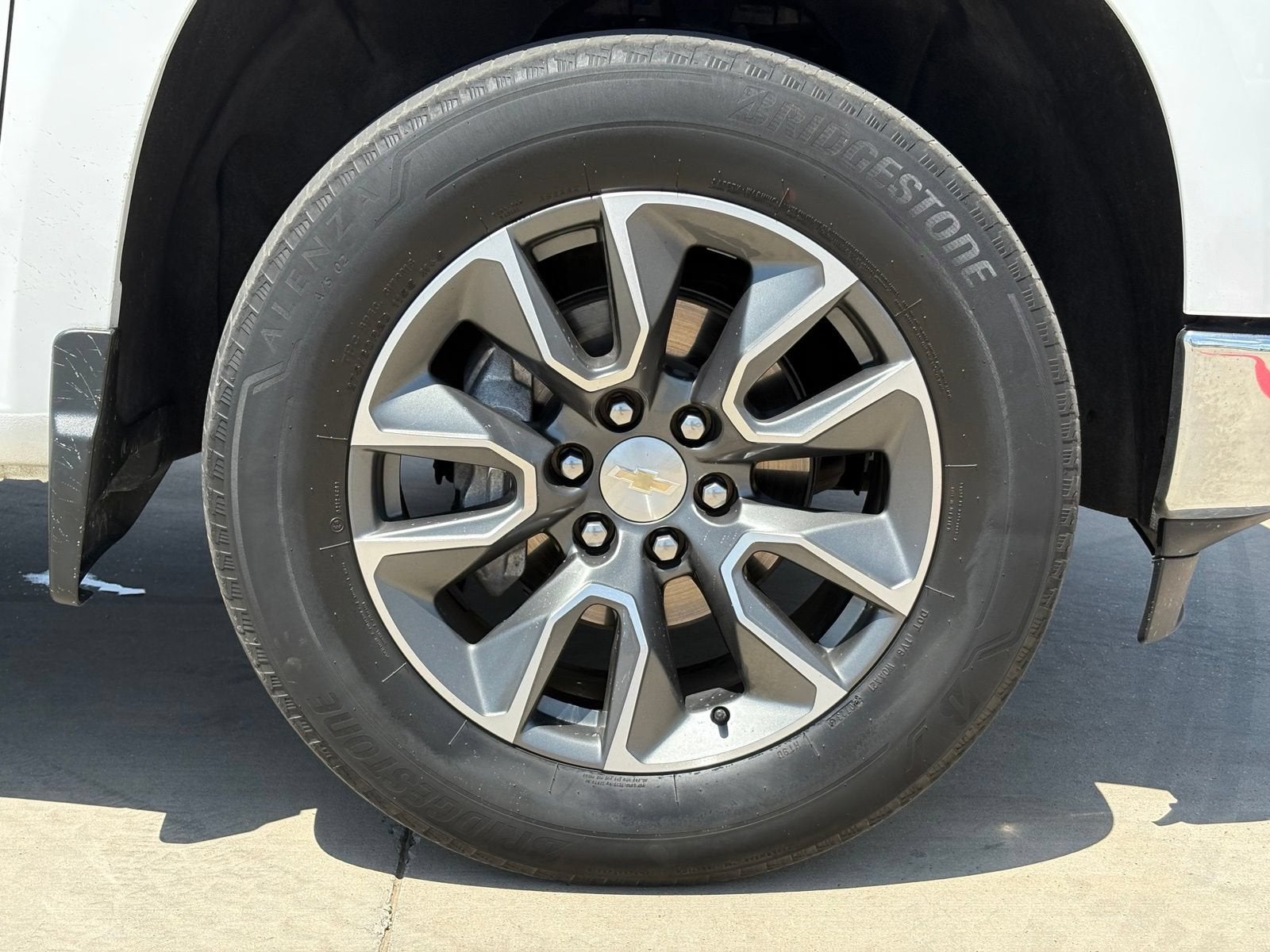 2023 Chevrolet Silverado 1500 LT (2FL)