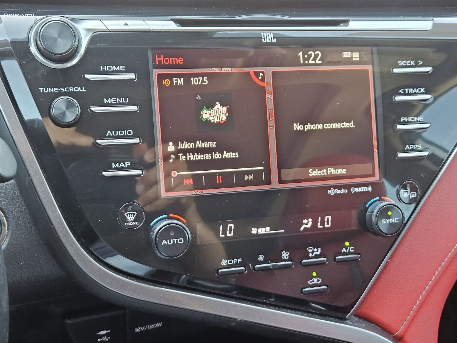 2019 Toyota Camry XSE