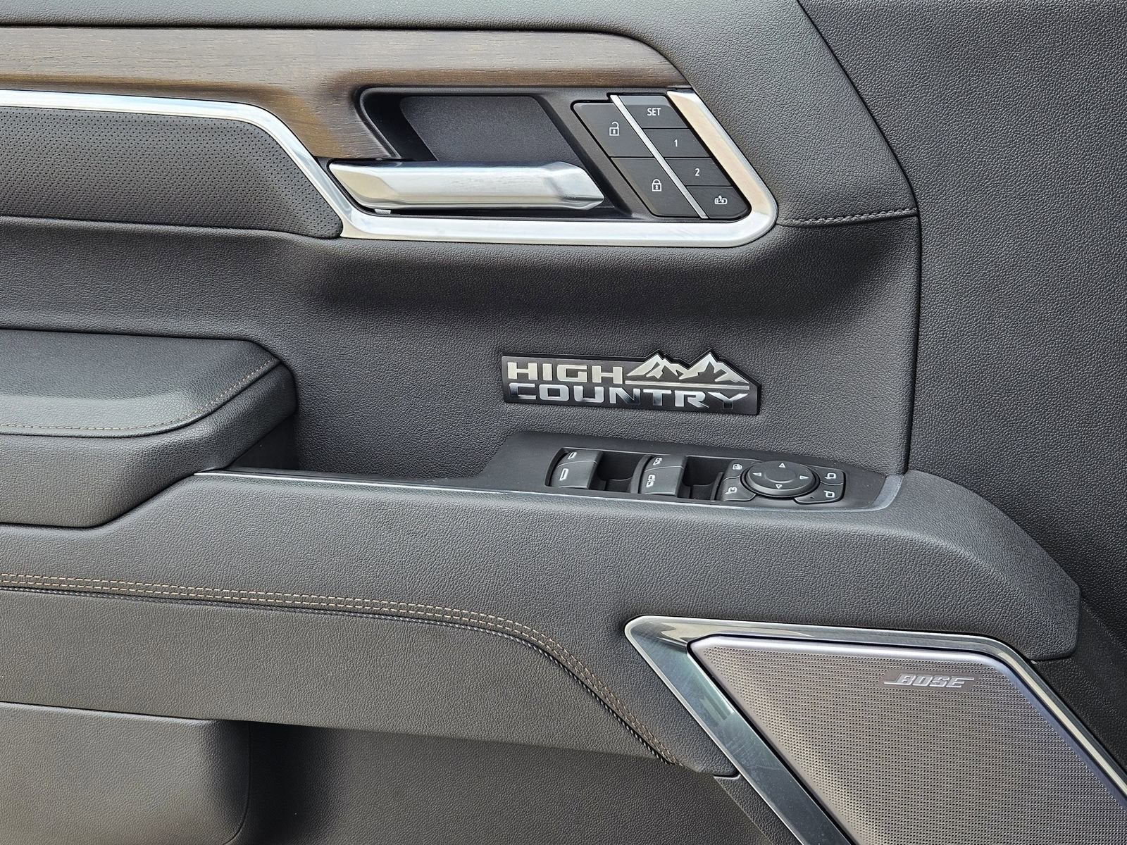 2025 Chevrolet Silverado 1500 High Country