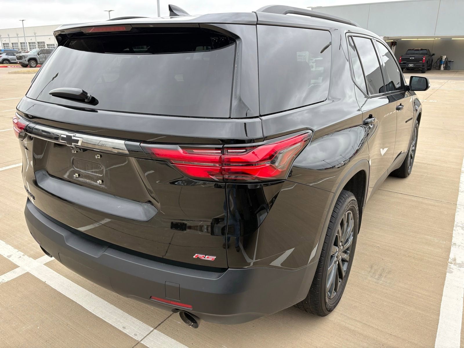 2023 Chevrolet Traverse RS