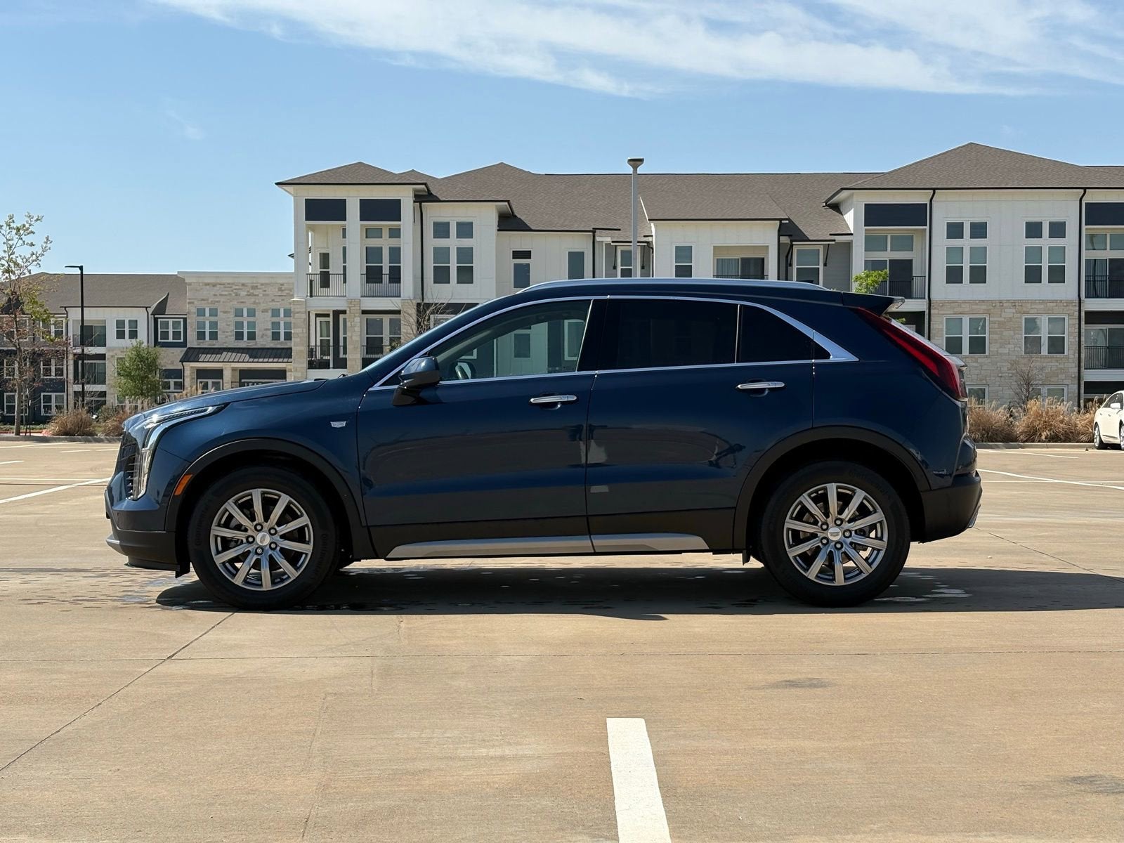 2019 Cadillac XT4 FWD Premium Luxury
