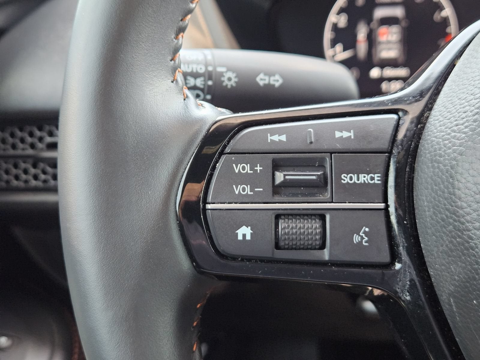 2024 Honda HR-V 2WD Sport w/o BSI
