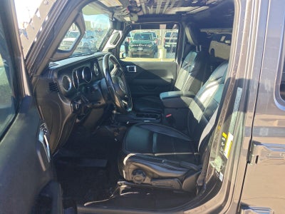 2022 Jeep Gladiator Overland