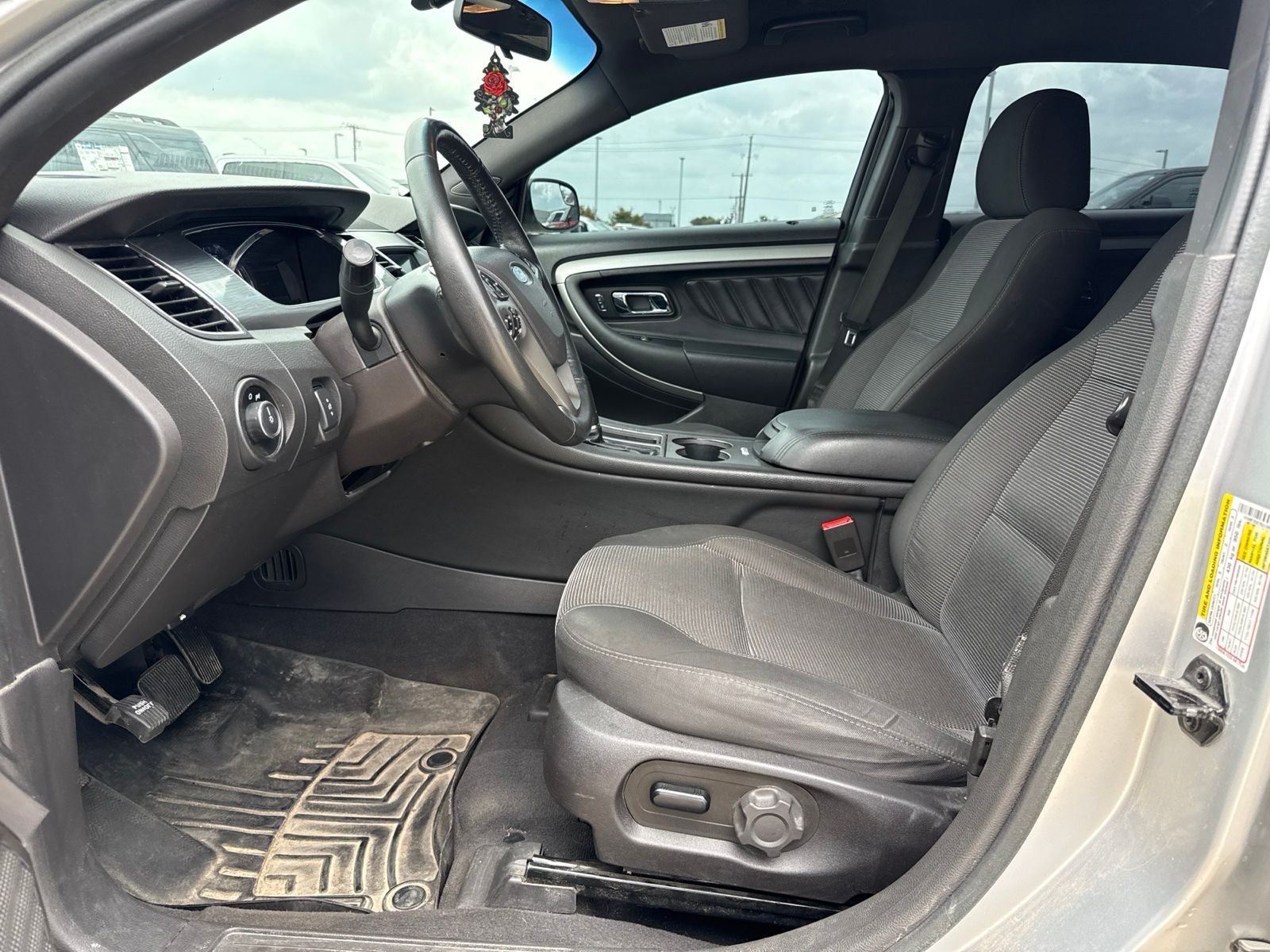 2019 Ford Taurus SEL